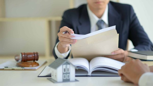Droit immobilier : guide pour choisir un avocat en droit immobilier